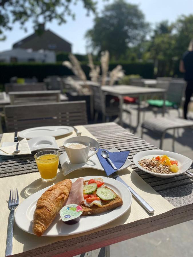 Kijkduin Hotel 3*