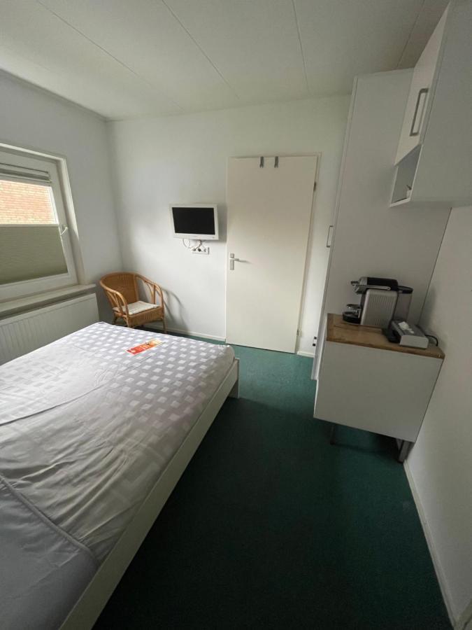 Hotel Kijkduin 3*