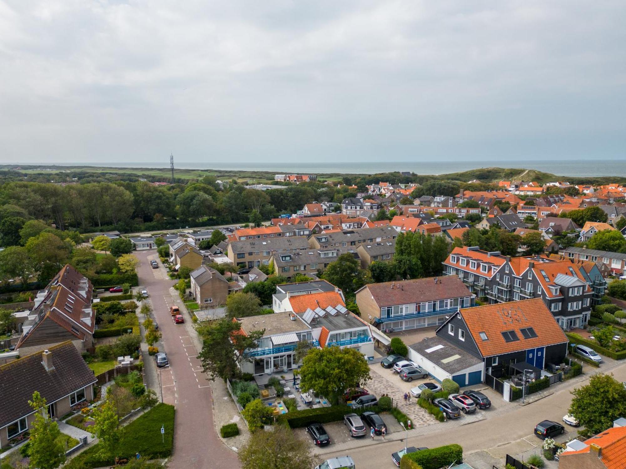 Hotel Kijkduin 3*